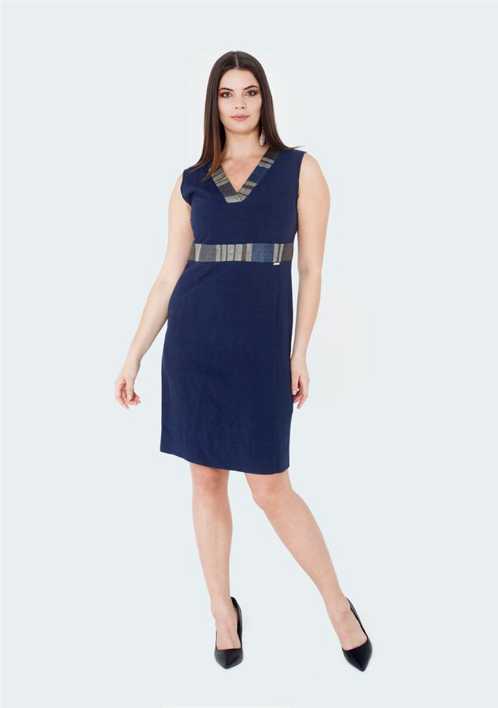 Elegant Dresses and Outfits for the Curvy Woman Lizalu